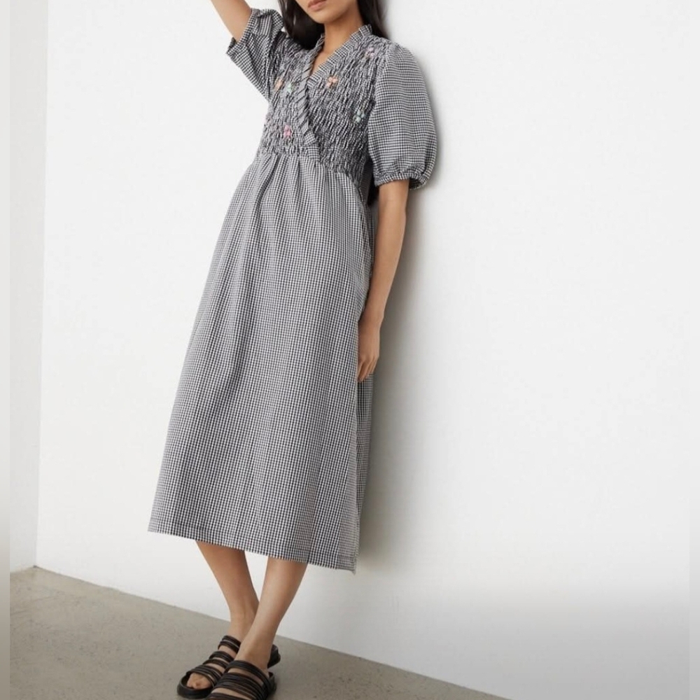 Tach Dress Adelfa Black White Gingham Embroidered Smocked Midi Size XS